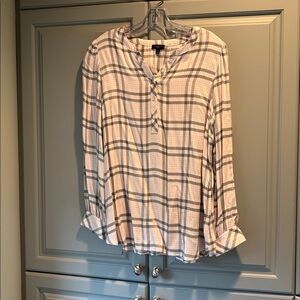 NWOT Talbots Pink and Gray Plaid Shirt LP
